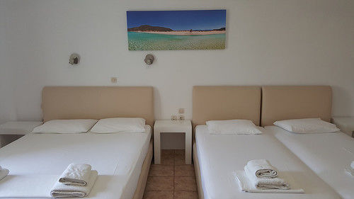 Calypso Hotell Elafónisos Eksteriør bilde